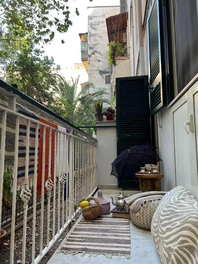 Casa Tiare, The Heart Of Piazza Plebiscito Apartment Naples Italy