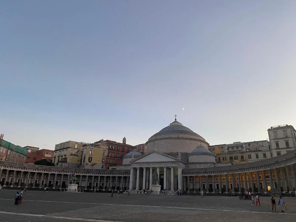 Casa Tiare, The Heart Of Piazza Plebiscito Apartment Naples